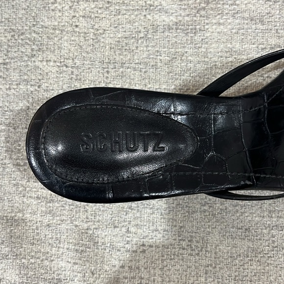 Schutz Sandal - Picture 4 of 4